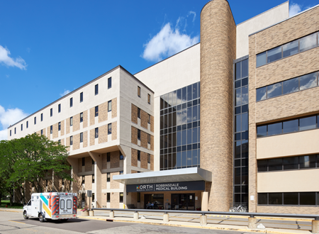 Exterior view of North Memorial Health Breast Center – Robbinsdale